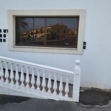 Chill Out Tenerife Sud - Monolocale Con Piscina Riscaldata コスタ・デル・シレンチオ エクステリア 写真